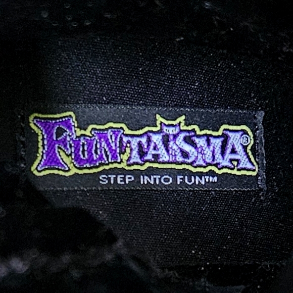 Pinstripe and black patent stiletto boots - Picture 7 of 8